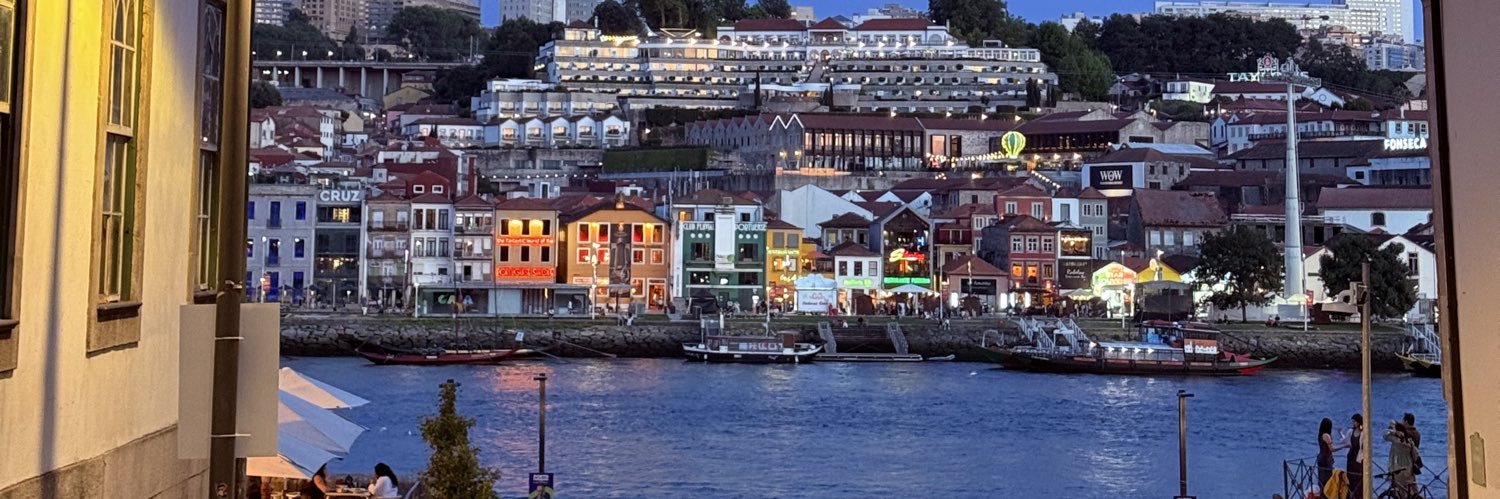 شخصيات متعددة banner