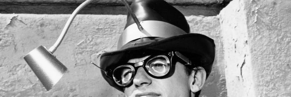 Menachem Wecker banner