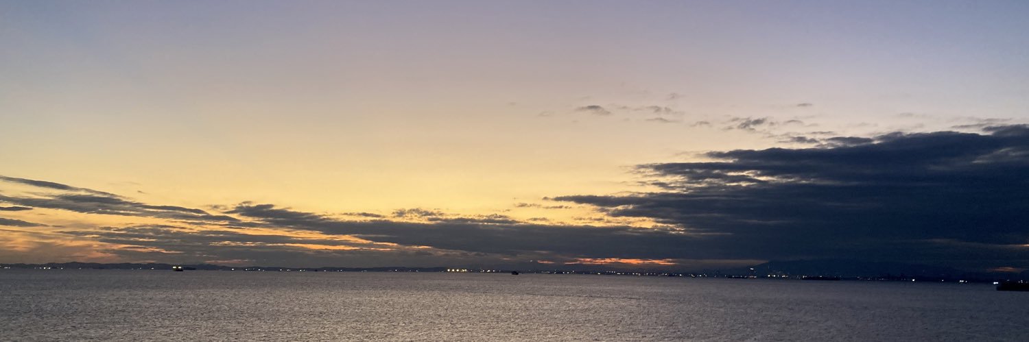 j_n1124's profile banner image