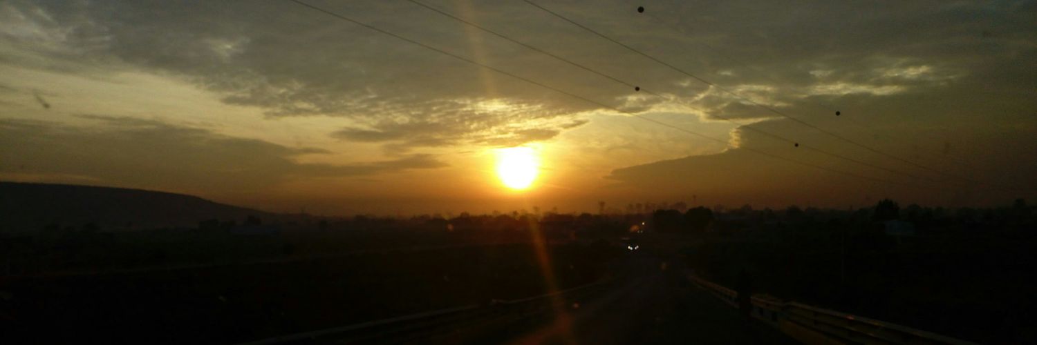 serchreyna's profile banner image