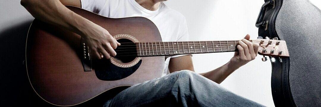 ccaruline's profile banner image