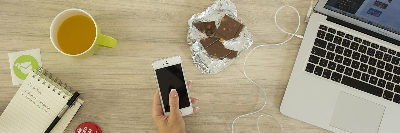 Kathleen DeCosmo banner