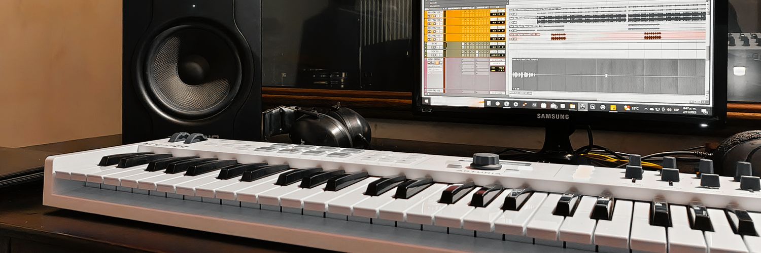 barkerbeats's profile banner image