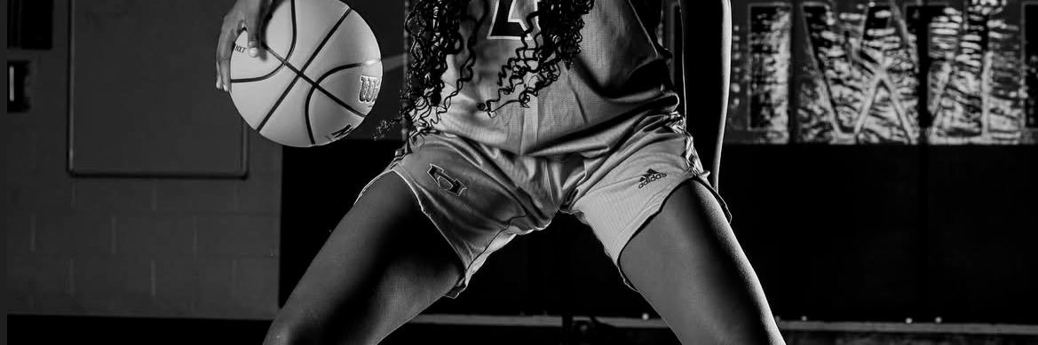 junewallace26's profile banner image