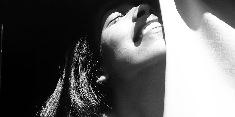 larifaustt's profile banner image