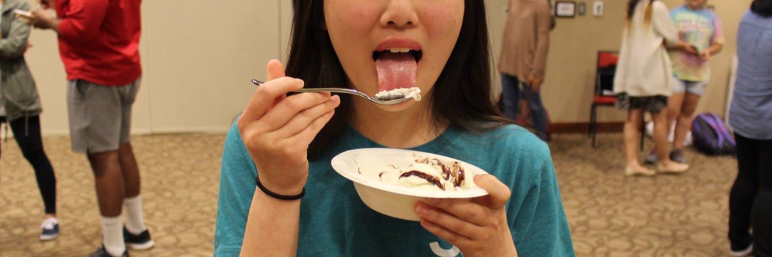 theresaaa_t's profile banner image