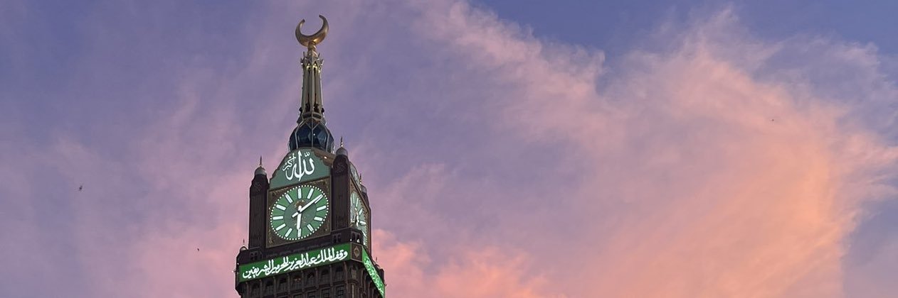 A___7072's profile banner image