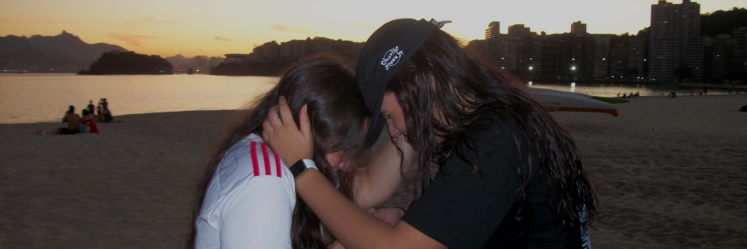 sarahvizz_'s profile banner image