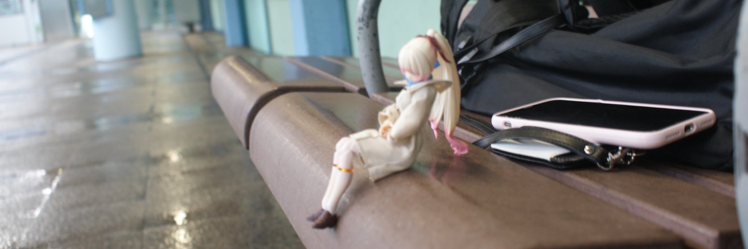 captainemo233's profile banner image