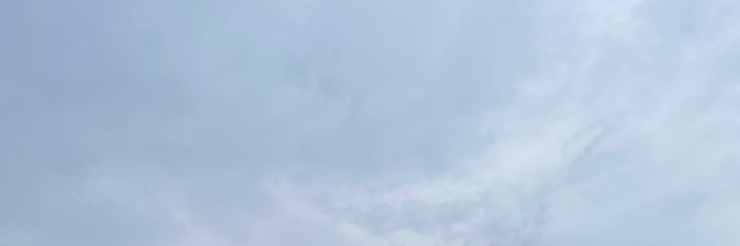 jihaee077's profile banner image