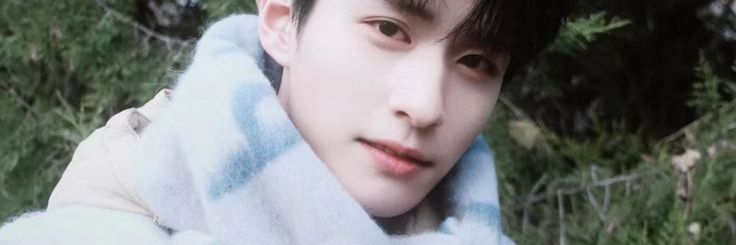 wo_univers's profile banner image