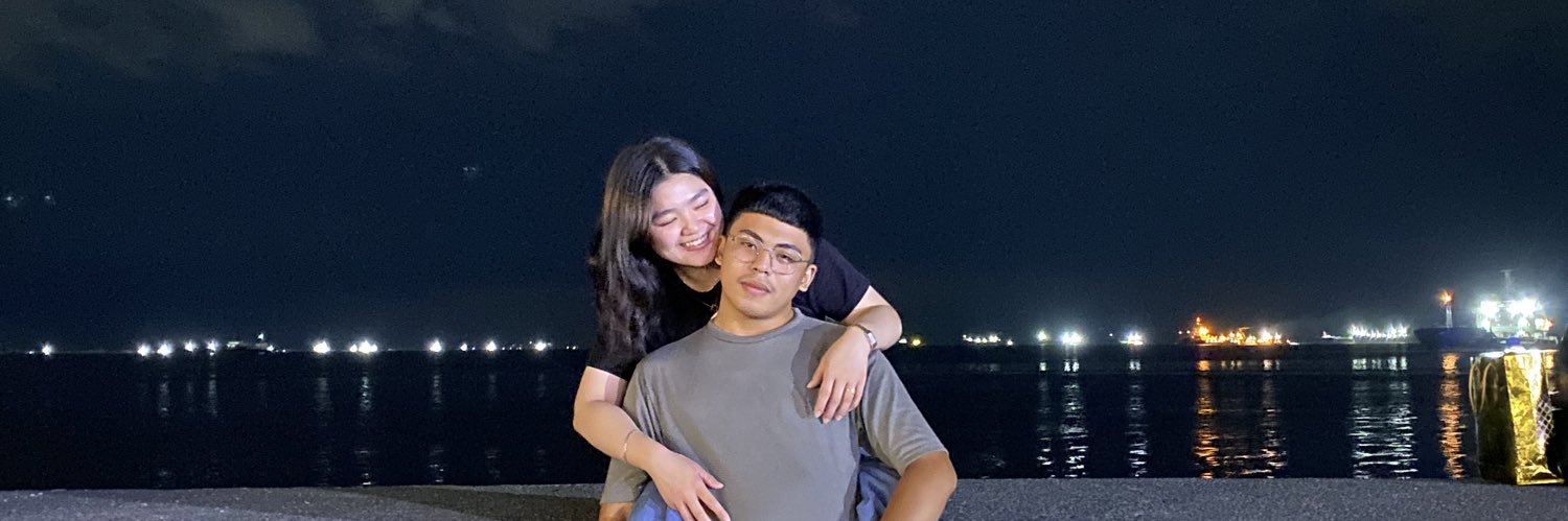 amikaeee's profile banner image