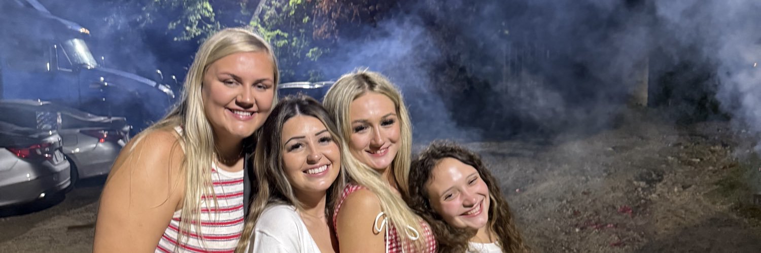 maddymitchell__'s profile banner image