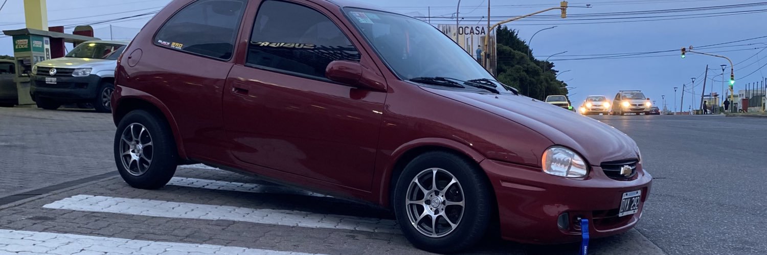 eli_naddeo's profile banner image