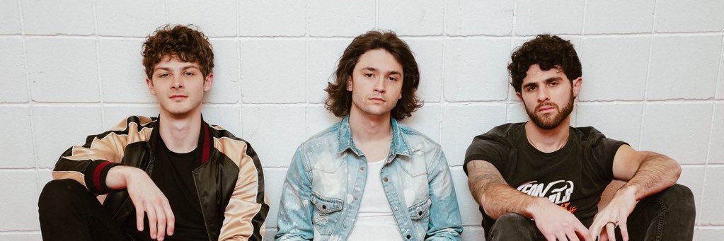 Restless Updates banner