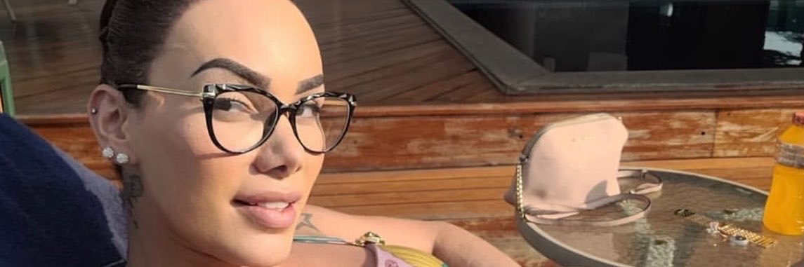 Veronicacharl's profile banner image