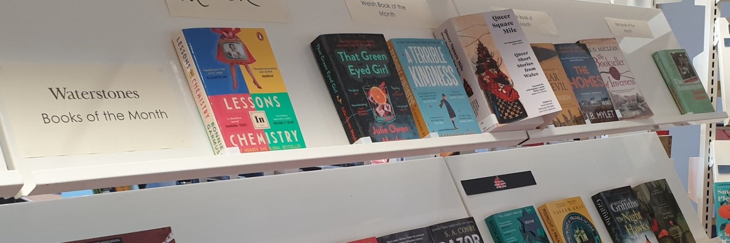 Wrexham University Library Service Desk banner