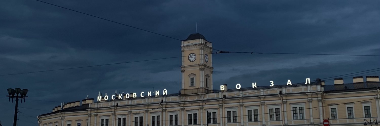 M banner