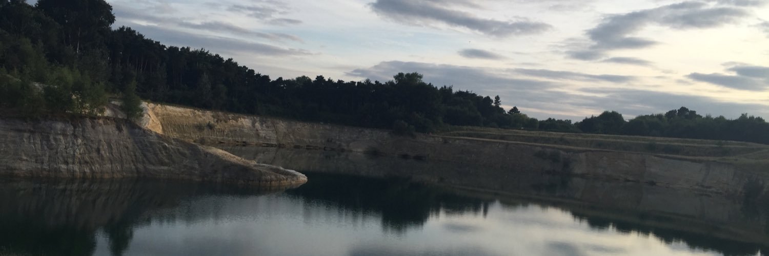 Charlie_Knight_'s profile banner image