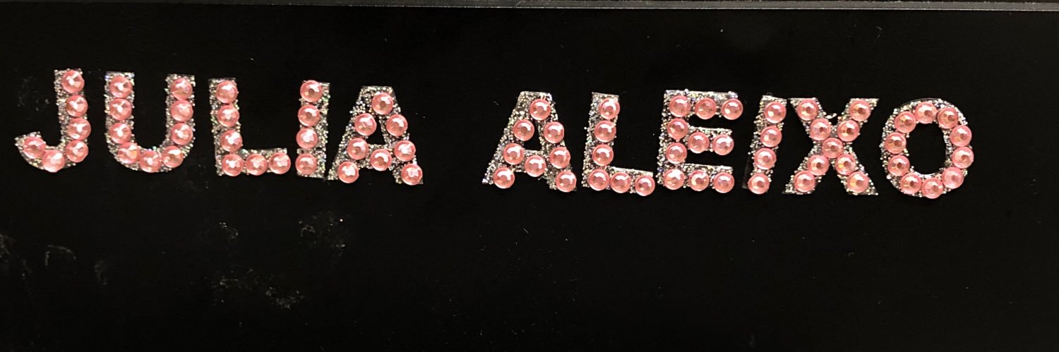 julialeixob's profile banner image