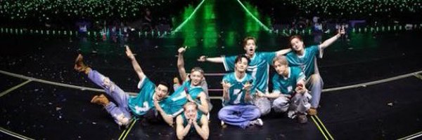 wangnomin Profile Banner