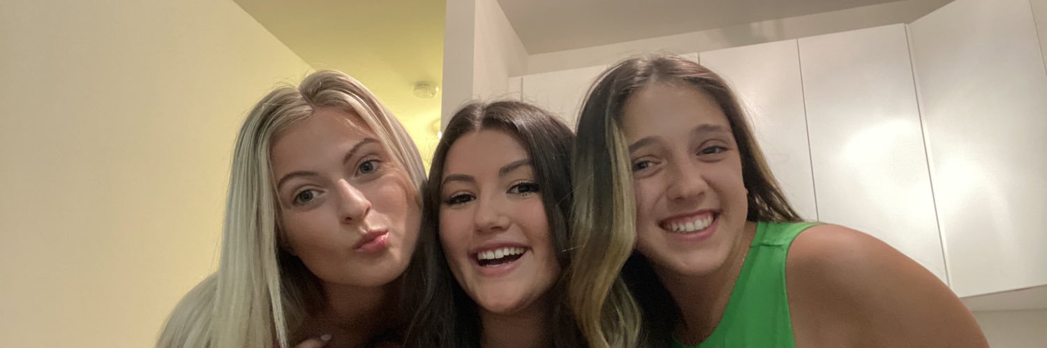 annaspadaro_'s profile banner image