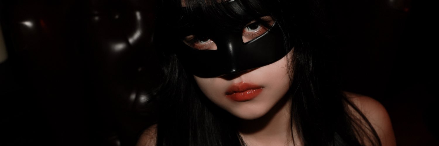 Helahare's profile banner image