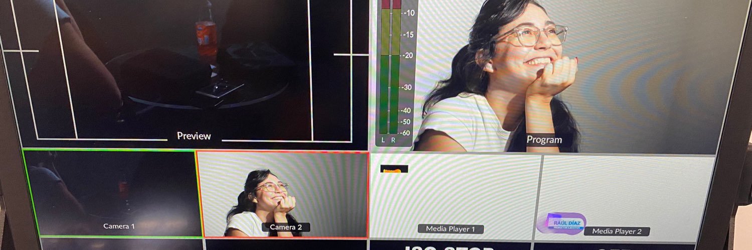 Viviana Tirado 🌸 banner