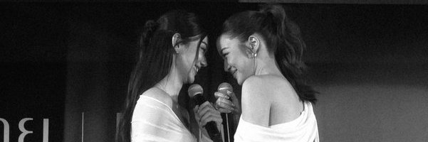 Marina🌻🛫 banner