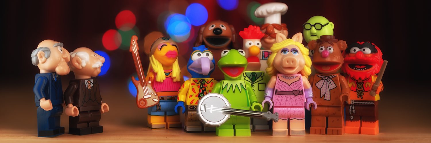 stuckinplastic's profile banner image