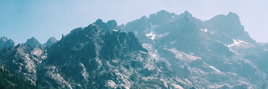 RILEY_BERNAT's profile banner image