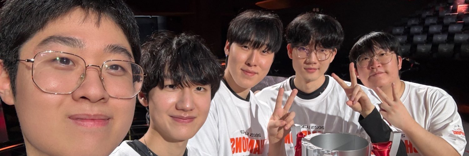 𖧡 ｡ abi ❀₊˚ banner