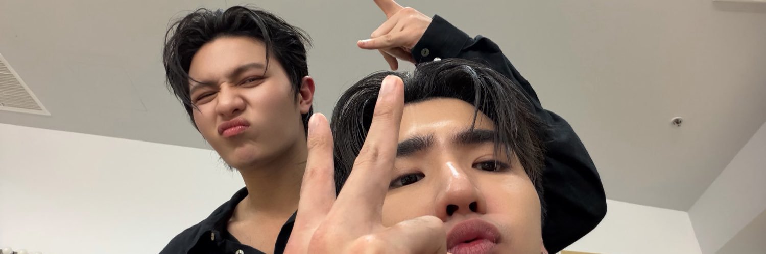 REST(เตรียมตัวเป็นแม่ไอดีน)🎸🐯 banner