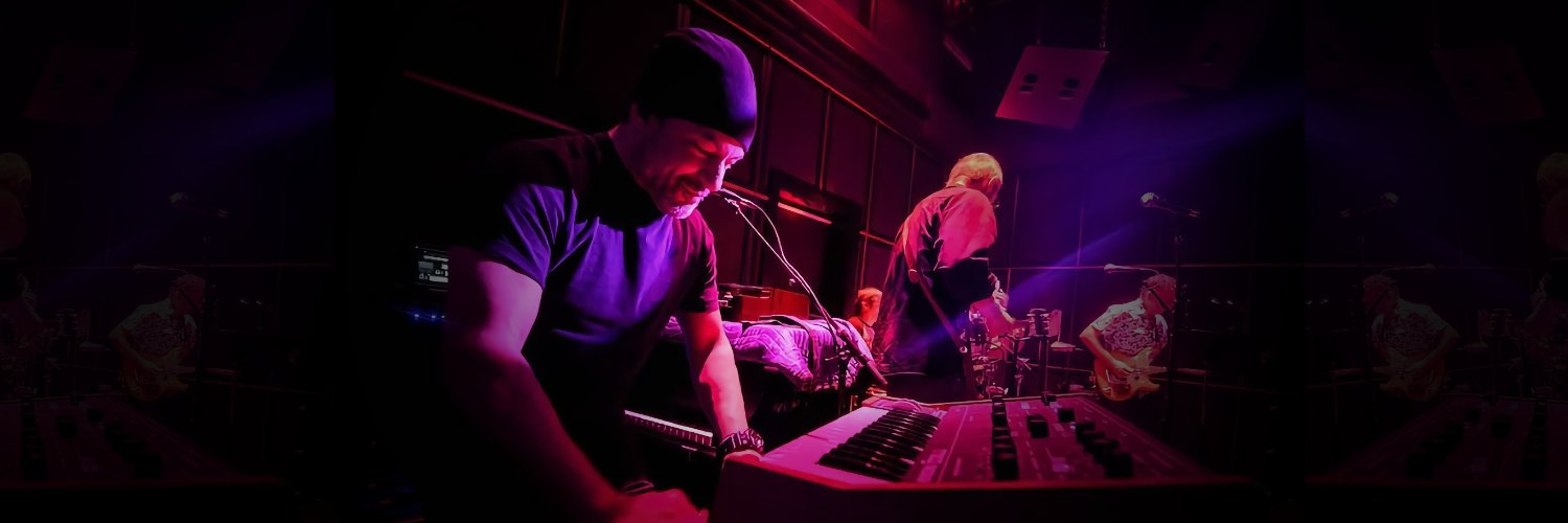 watt9000's profile banner image