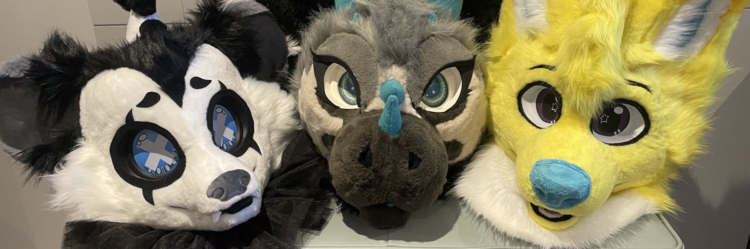 Ethis the Fox 💛⭐️🌙 banner