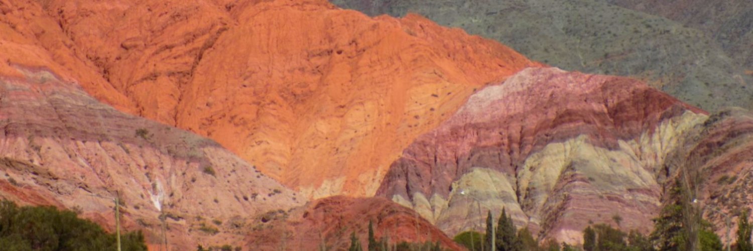 Becucchiaro's profile banner image