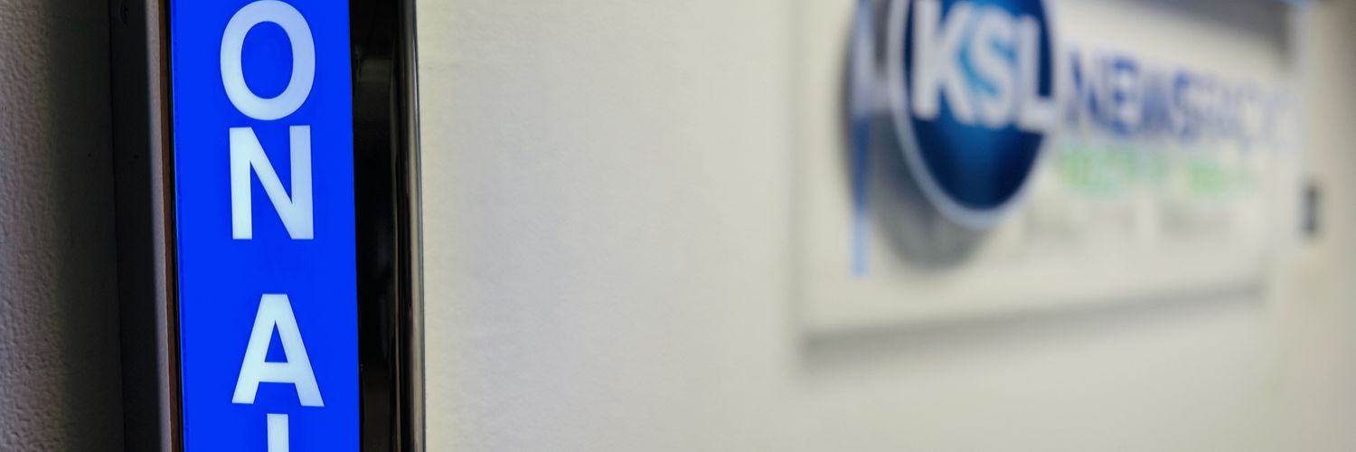 Andy Farnsworth banner