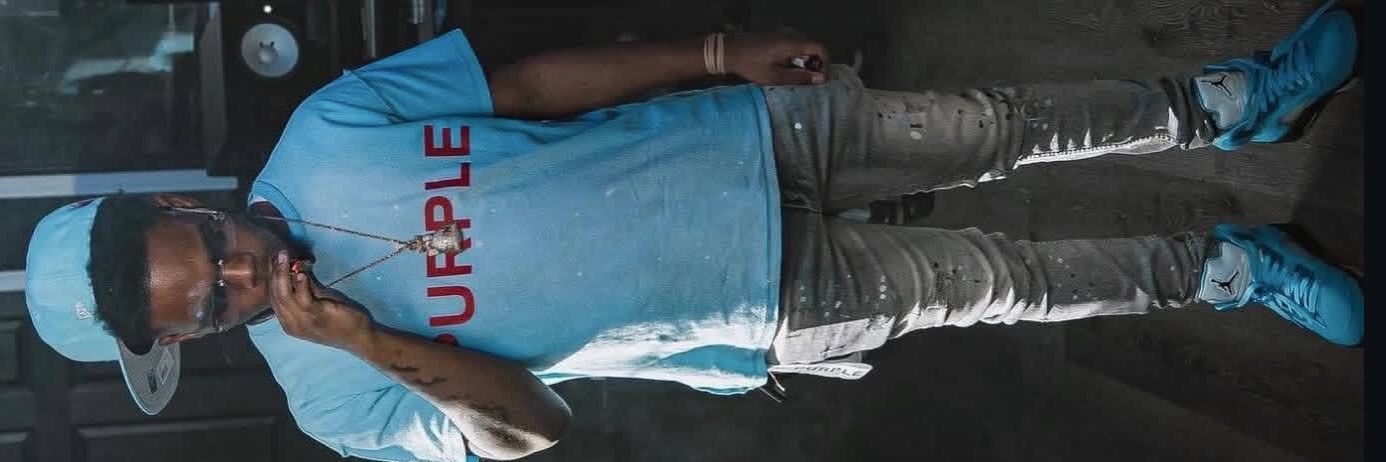 1money's banner