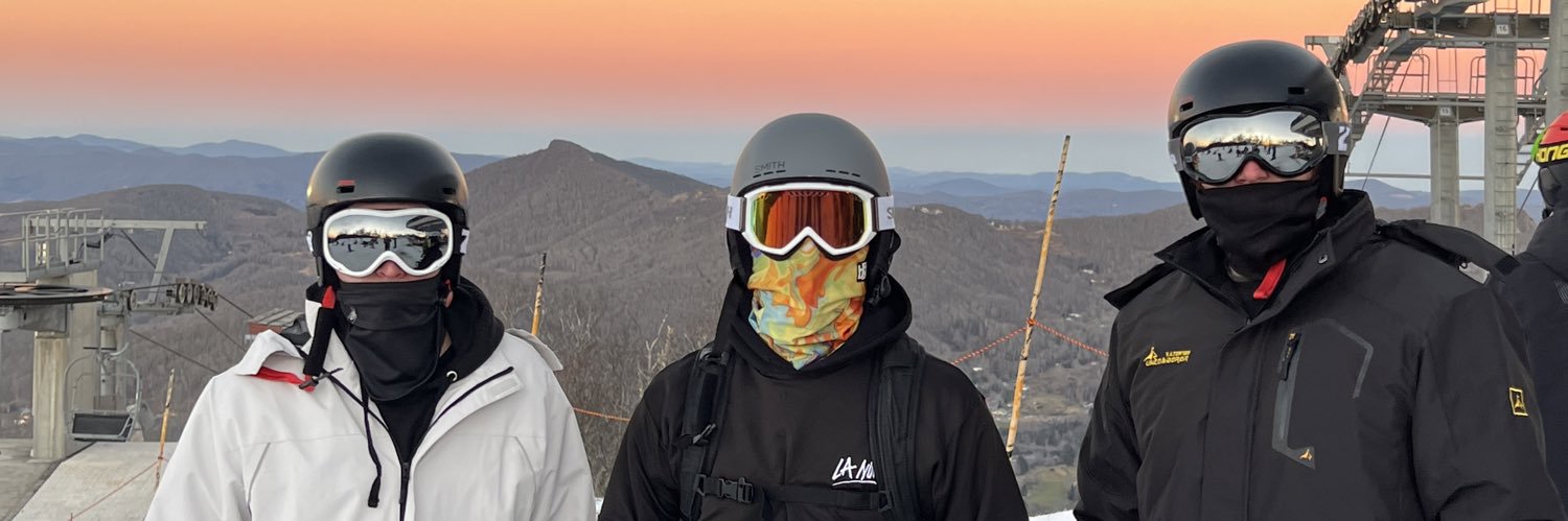 xtixyy's profile banner image