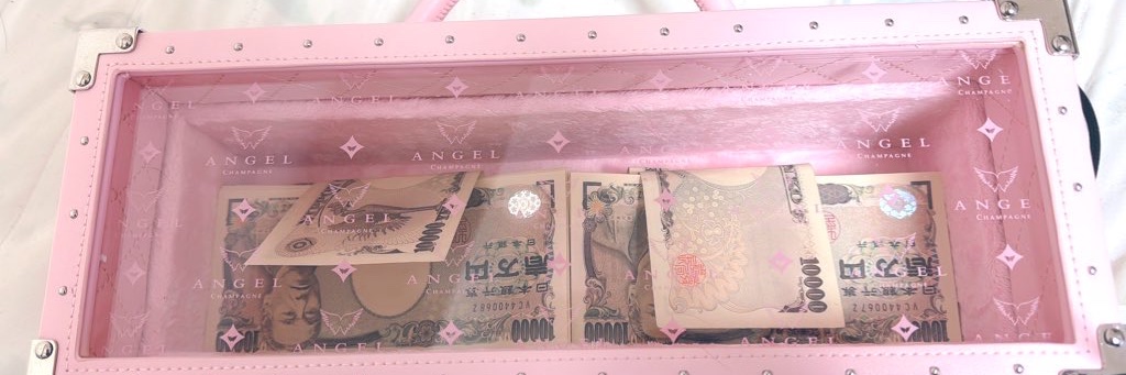 ぴっぴ閣下🌸限界社畜OL🐳 banner