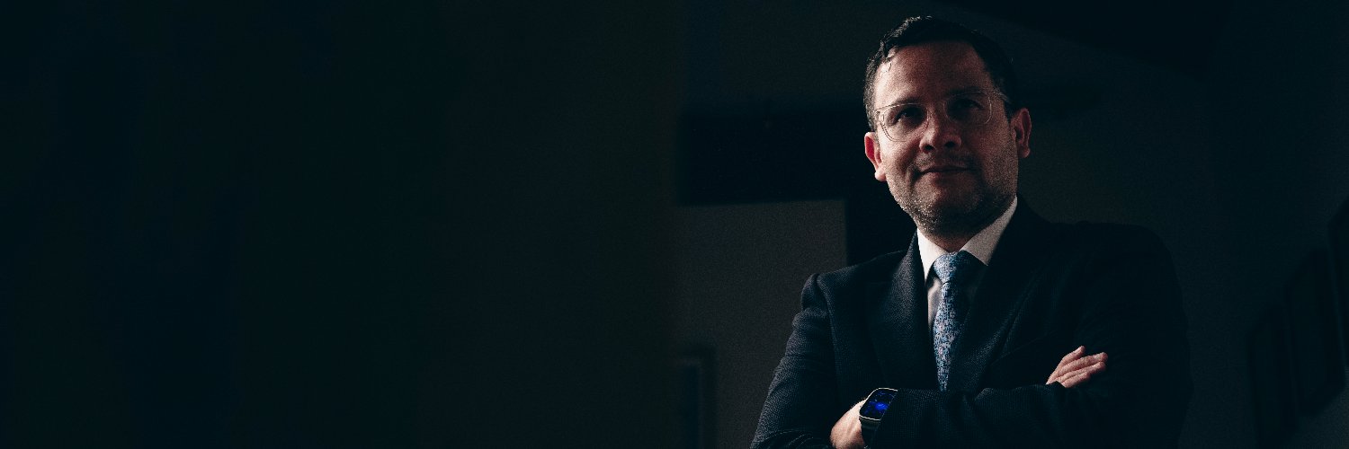 Manuel Mora MacBeath banner