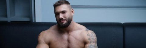 Brocks secret banner