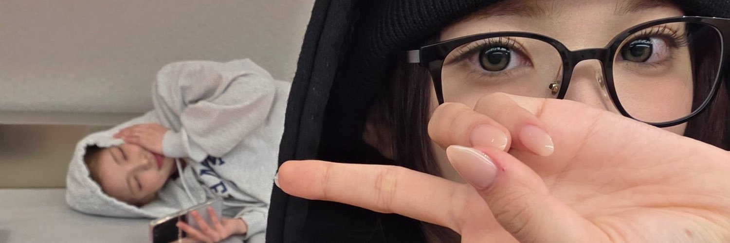 qeoiz's profile banner image