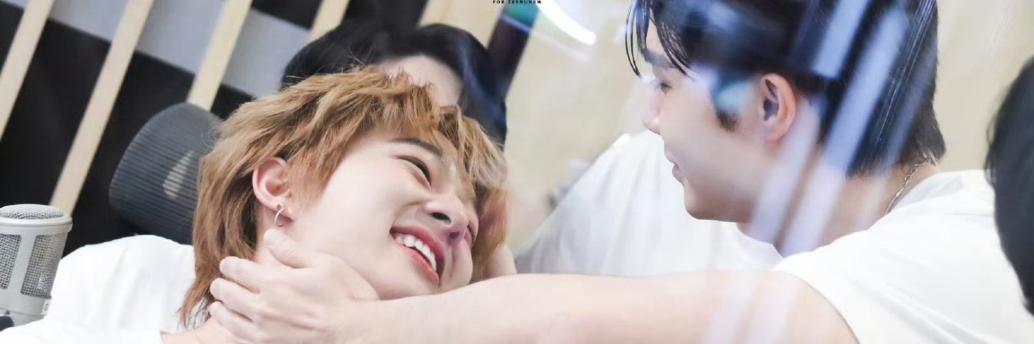 ZeeNuNewYummy's profile banner image