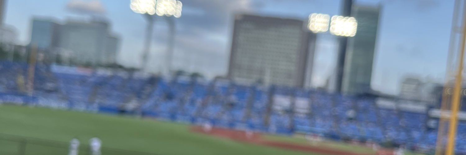 ru_0111_'s profile banner image