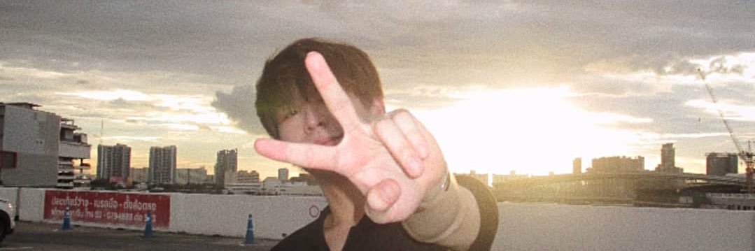 ❥･• พะพวย • ʙᴇᴠᴇʀɪs🌳⛅️ banner