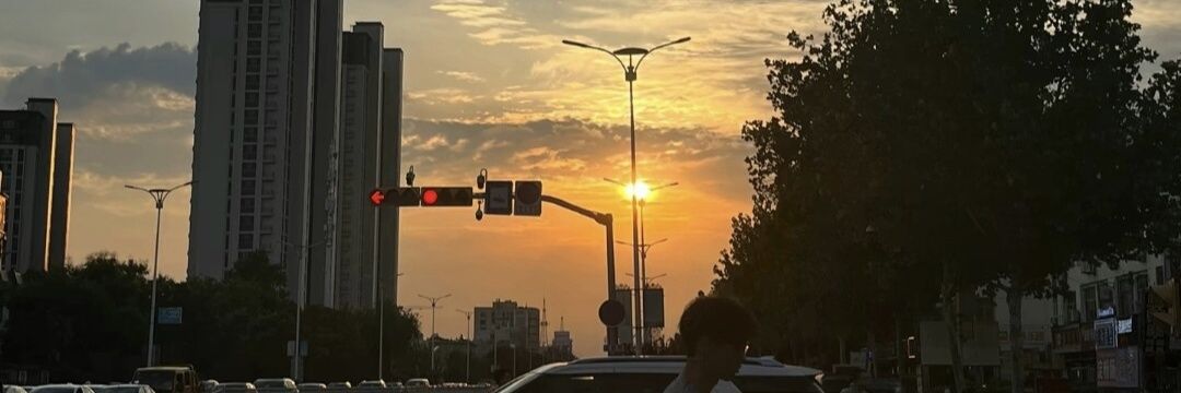阳光 banner