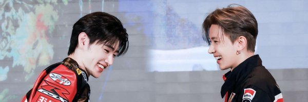withcanines Profile Banner