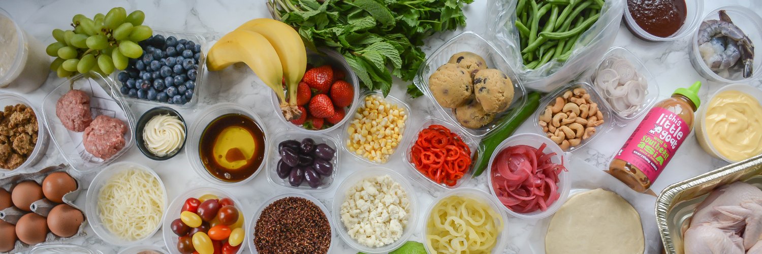 stephanieizard's profile banner image