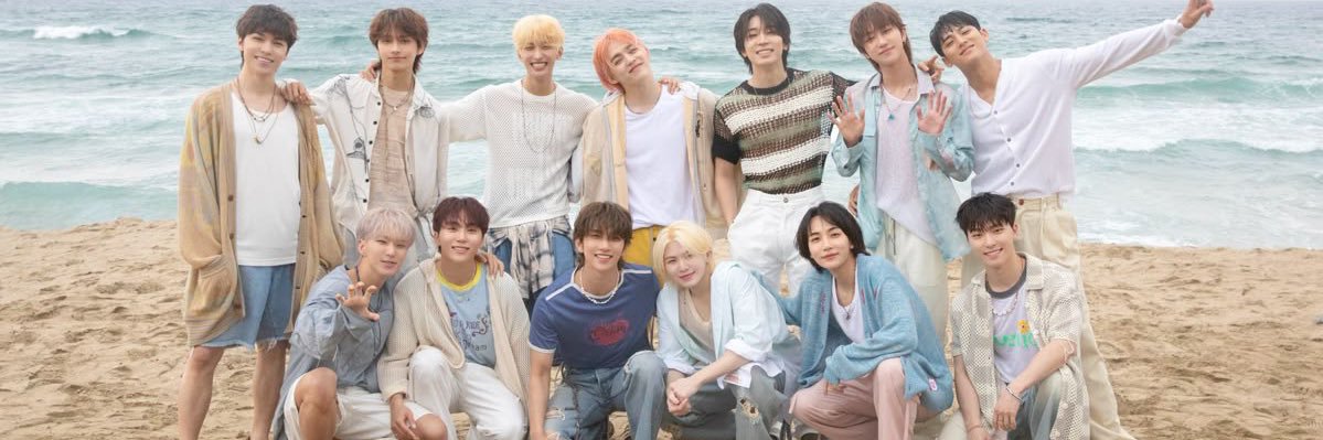 ara 🌸 banner